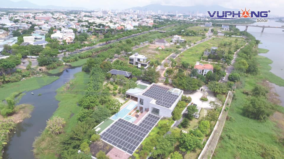Ảnh: dự án 68kWp cho biệt thự ở Đà Nẵng, hoàn thành 11/2019.